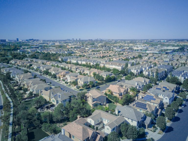 overview shot of town homes in a neighborhood
